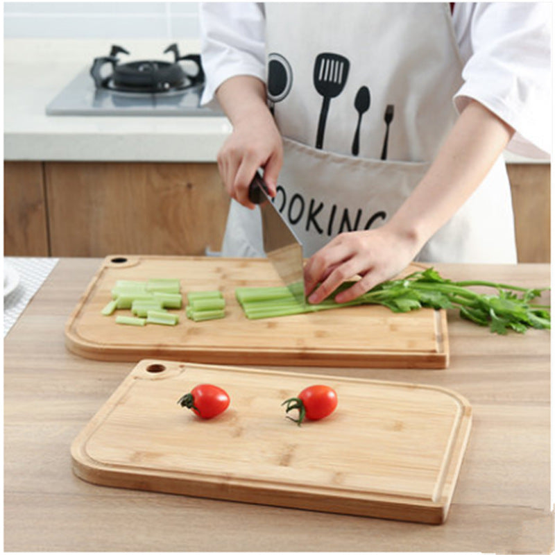 Thick Solid Wood Chopping Board — Easy, Everyday Kitchen Helper
